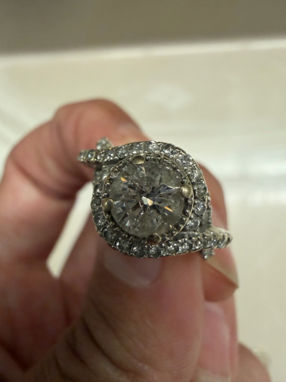 Kay Jewelers Diamond Engagement ring - Picture 11 of 12